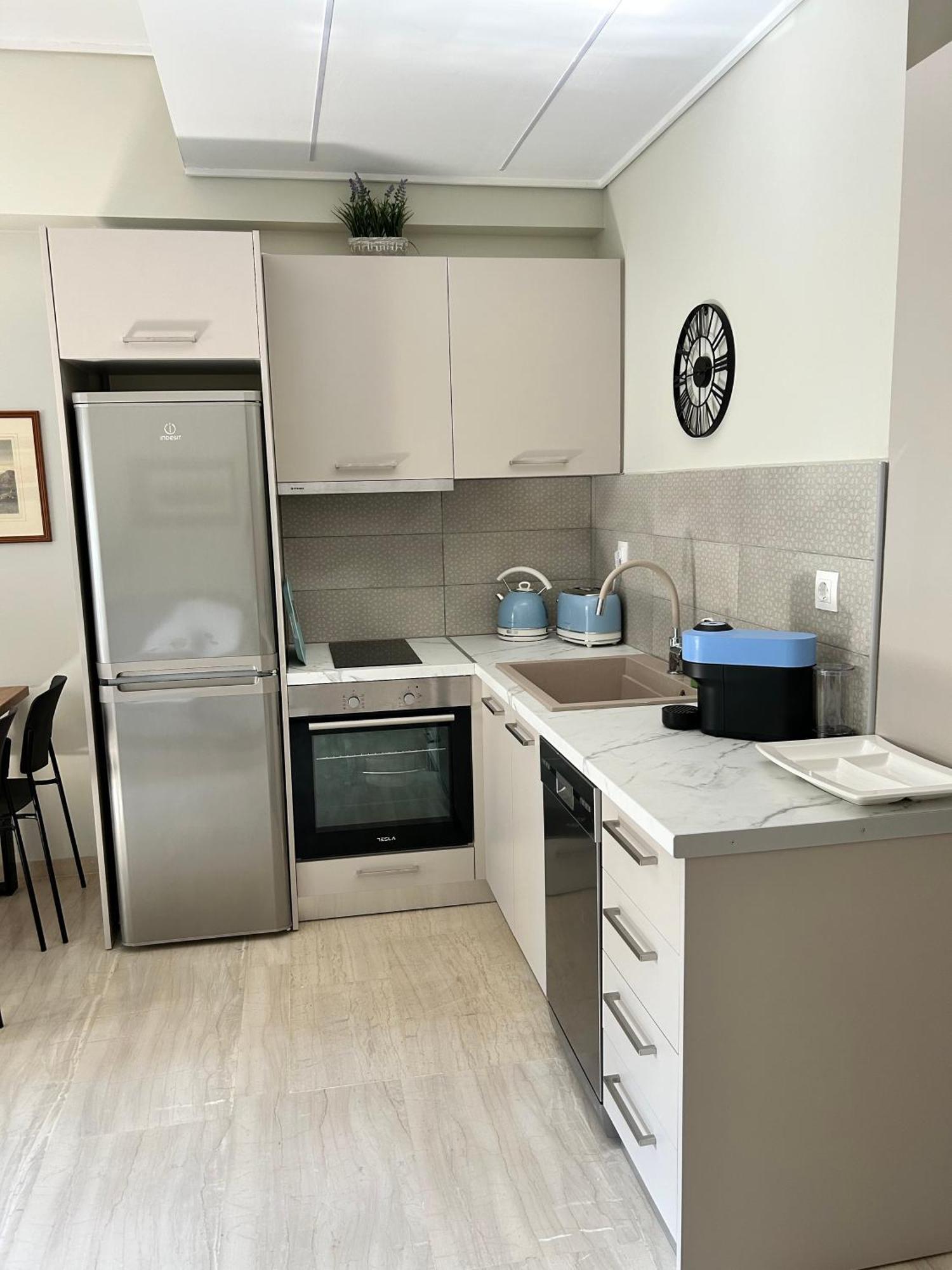 Evrou 21A Metropolitan Suite Atina Dış mekan fotoğraf